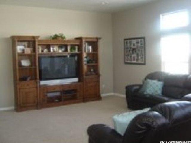 1942 View Dr, South Weber, UT 84405 — photo 3