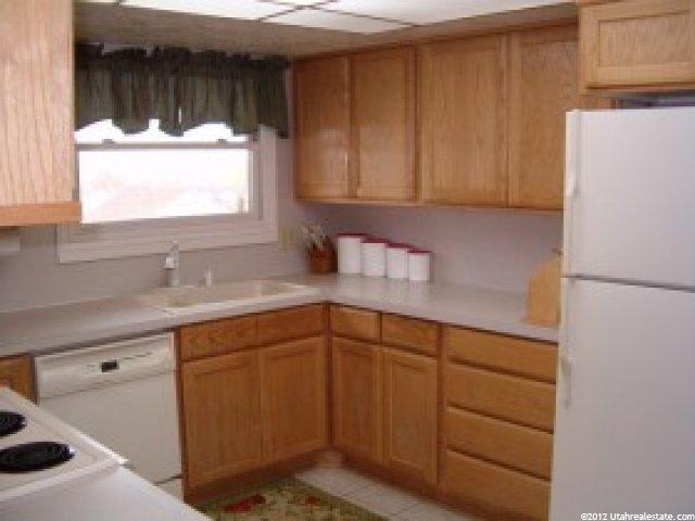 2570 Cherry Dr, Perry, UT 84302 — photo 6