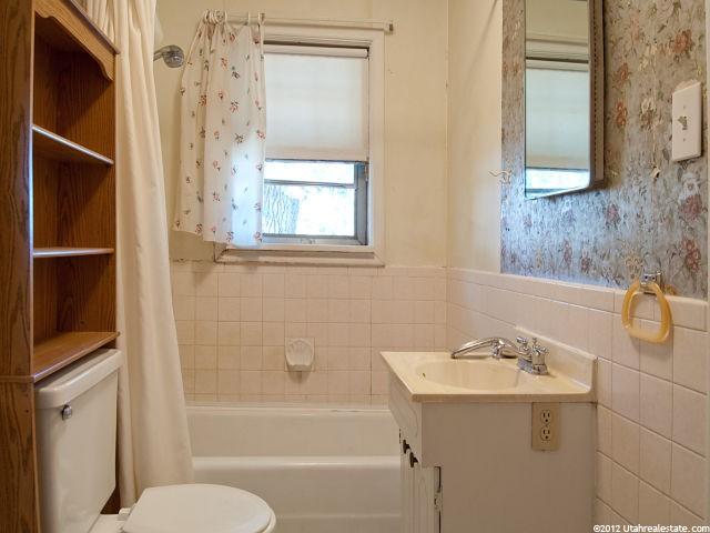 2259 W 1800 N, Clinton, UT 84015 — photo 9