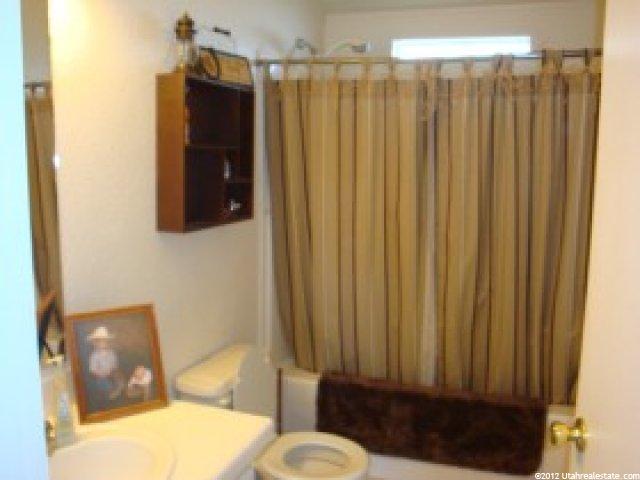 190 N Main St, Levan, UT 84639 — photo 8