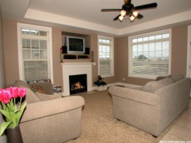 694 E 2100 N, North Logan, UT 84341 — photo 4
