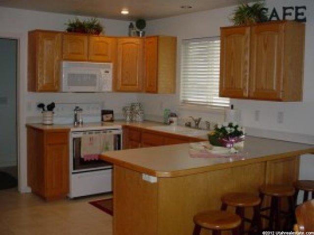 387 W 1875 N, North Ogden, UT 84414 — photo 2