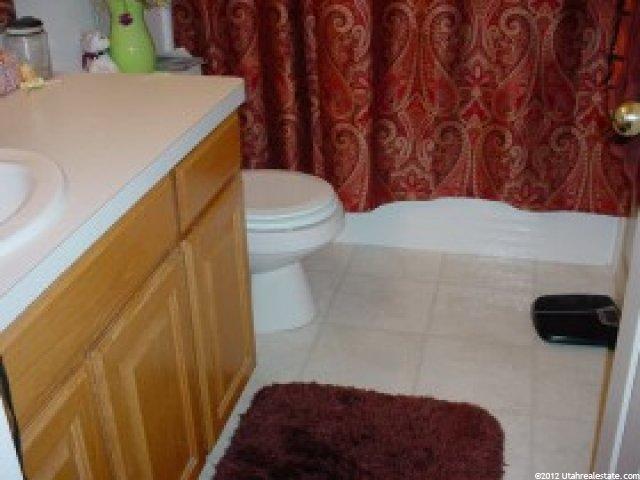 387 W 1875 N, North Ogden, UT 84414 — photo 9