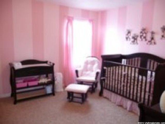 793 W 2095 N, West Bountiful, UT 84087 — photo 10