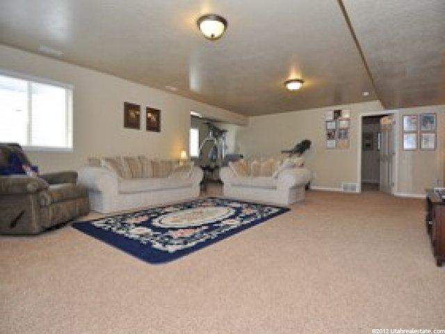 547 W 2920 S, Syracuse, UT 84075 — photo 11