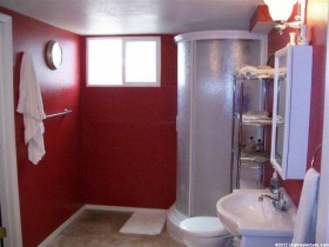 451 N 500 E, Roosevelt, UT 84066 — photo 9