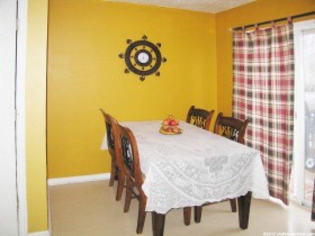 537 S 450 E, Clearfield, UT 84015 — photo 4