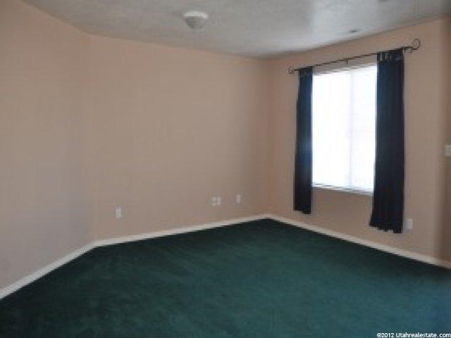 1694 N 2225 W, Clinton, UT 84015 — photo 6