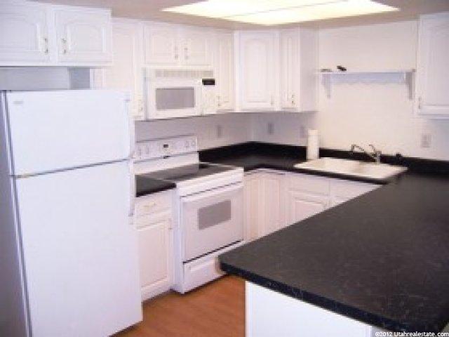 114 Penhurst Pl, Logan, UT 84341 — photo 2