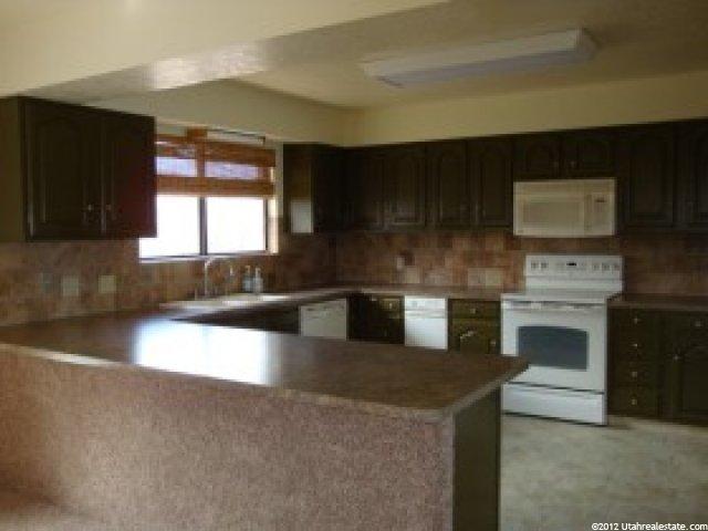 177 W 400 S, Nephi, UT 84648 — photo 2