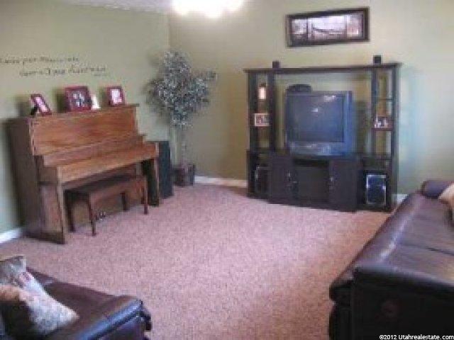 346 W 1925 N, Harrisville, UT 84414 — photo 3
