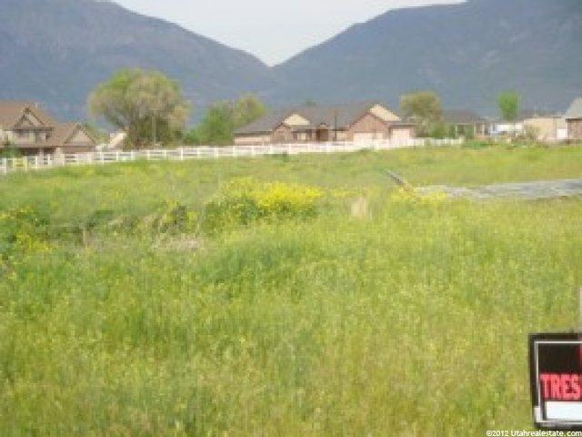1887 Heritage Ranch Dr #18, Farr West, UT 84404 — photo 2