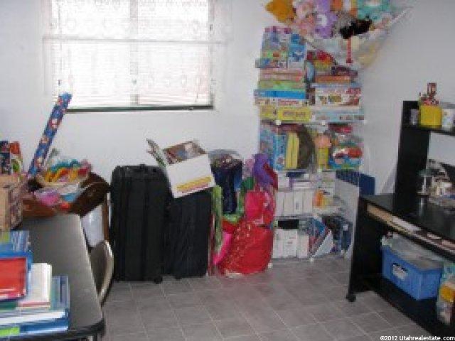 1031 W 550 S, Layton, UT 84041 — photo 9