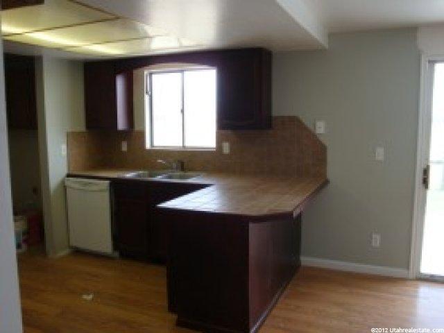 637 S 100 E, Vernal, UT 84078 — photo 3