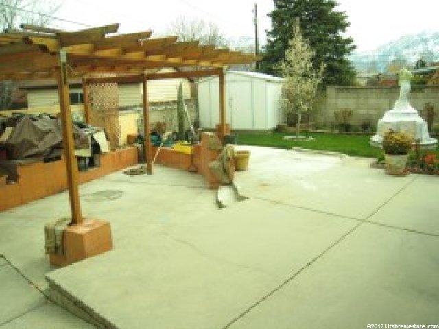 325 E 6220 S, Murray, UT 84107 — photo 2