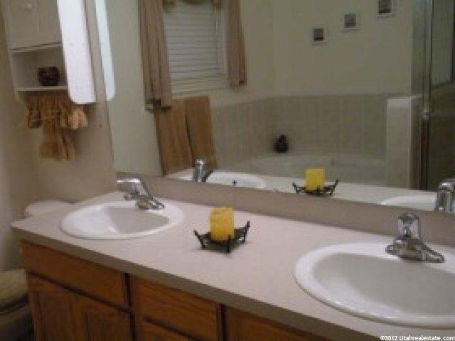 1274 W 2000 N, Clinton, UT 84015 — photo 6