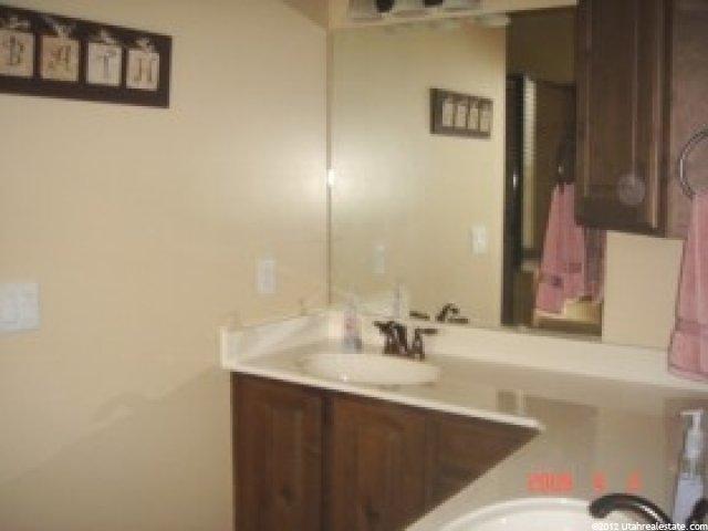 839 Pebble Brook Ln, Layton, UT 84041 — photo 7