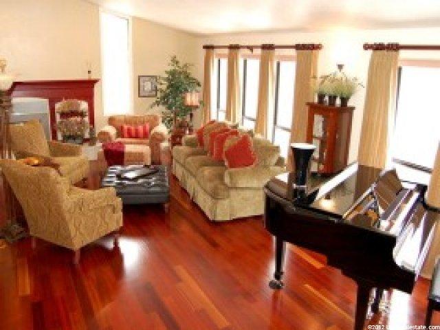6063 Sharon Cir, Uintah, UT 84403 — photo 3