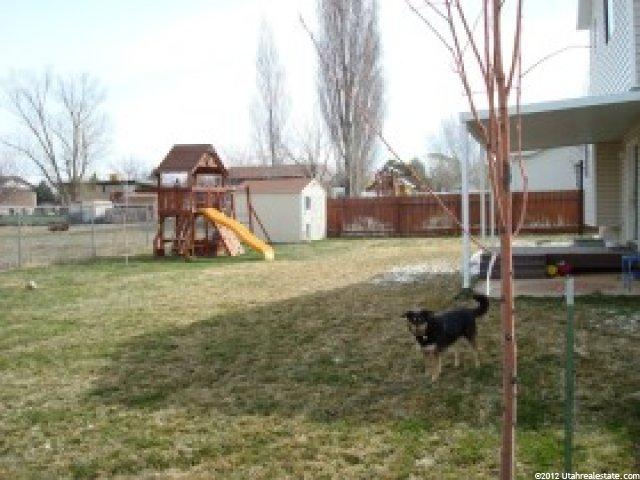 728 W 2050 N, Clinton, UT 84015 — photo 11