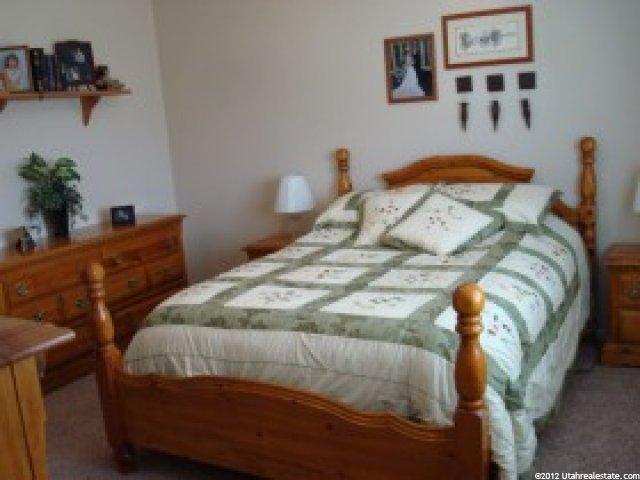 728 W 2050 N, Clinton, UT 84015 — photo 6