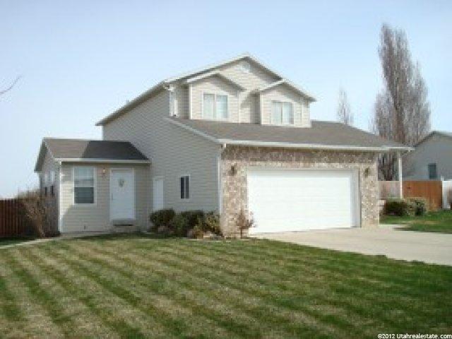 728 W 2050 N, Clinton, UT 84015 — photo 8