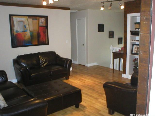 396 S 500 W, Layton, UT 84041 — photo 9