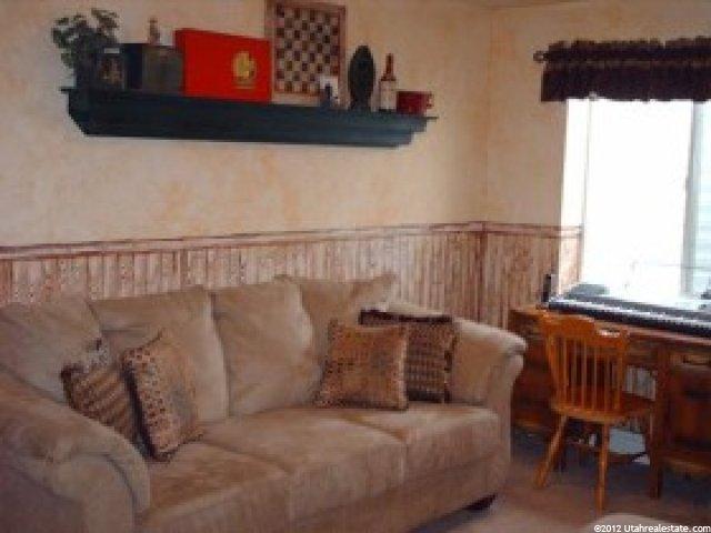 373 N 400 E, Moroni, UT 84646 — photo 4