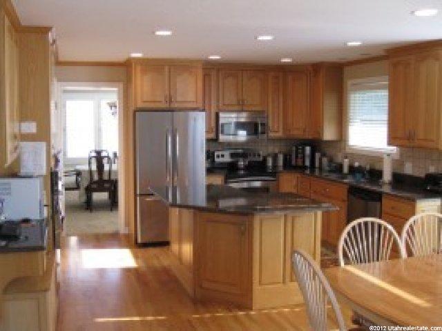 1613 Cotswold Cir, Sandy, UT 84093 — photo 5