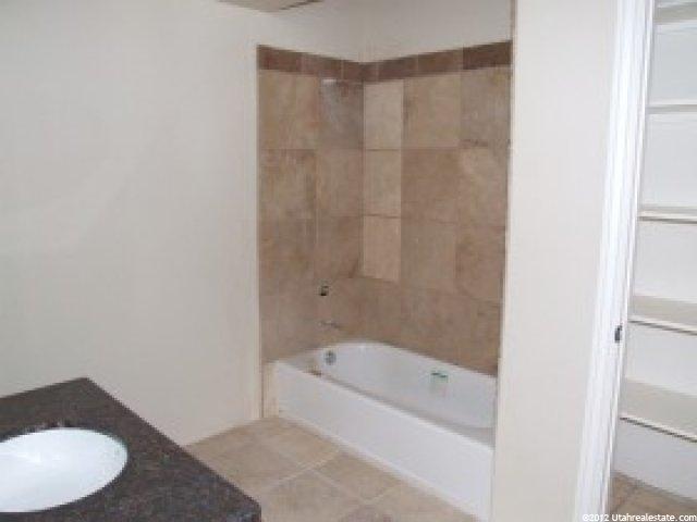 1716 Temple Ct, Bountiful, UT 84010 — photo 12