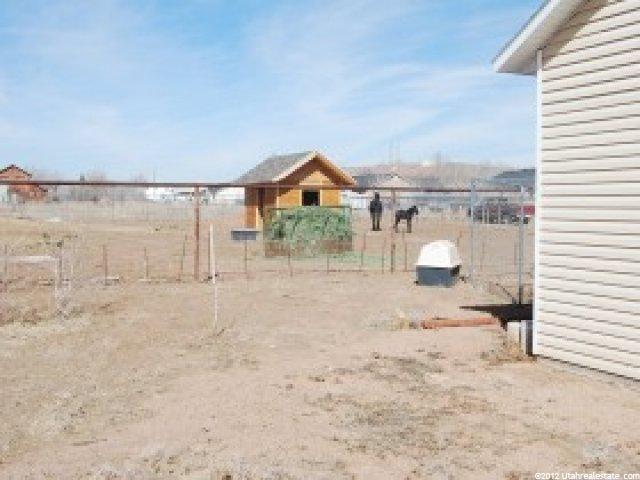 541 N 300 E, Roosevelt, UT 84066 — photo 4