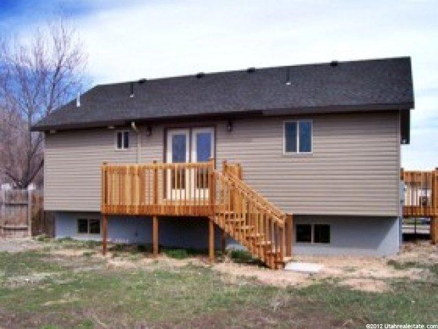 875 W 300 S, Vernal, UT 84078 — photo 2