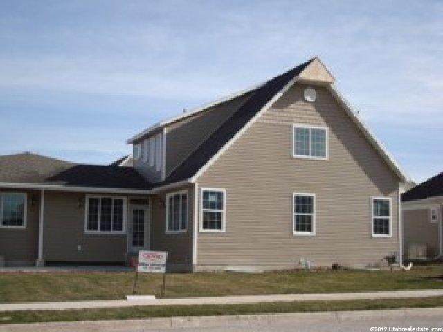 452 Hawthorne Dr, Providence, UT 84332 — photo 2