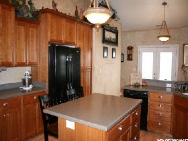 570 N 200 E, Moroni, UT 84646 — photo 2