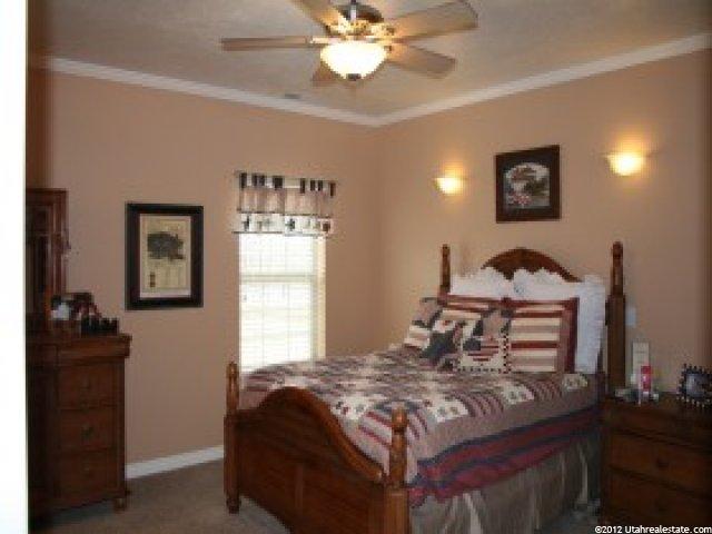 570 N 200 E, Moroni, UT 84646 — photo 9