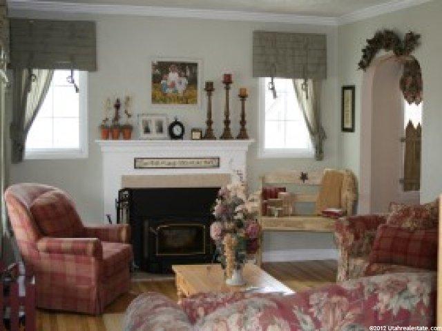 72 E 100 S, Moroni, UT 84646 — photo 4