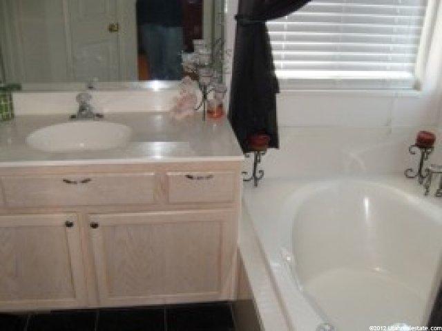 2808 W 4225 S, Roy, UT 84067 — photo 9