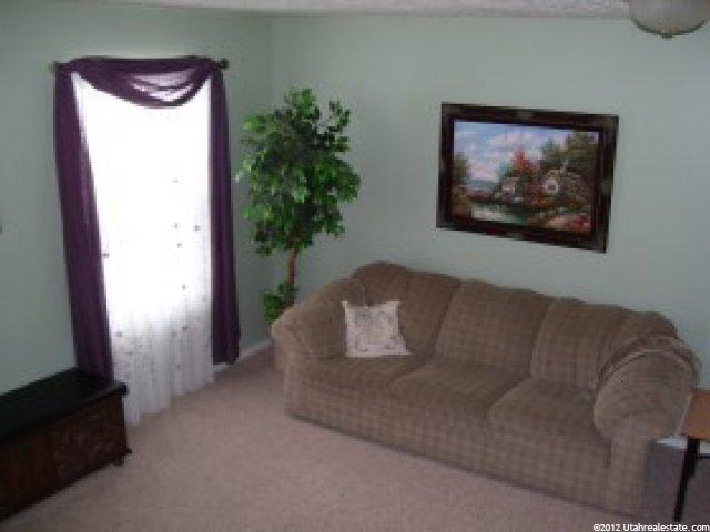 6553 W Oak Bridge Dr S, West Jordan, UT 84081 — photo 4