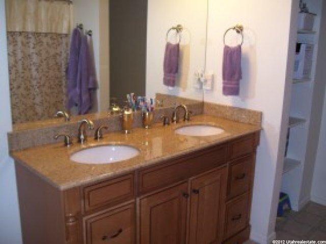 6553 W Oak Bridge Dr S, West Jordan, UT 84081 — photo 9