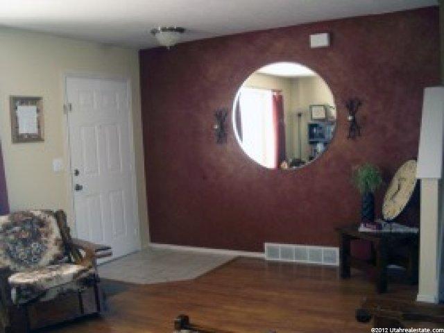 1691 N 250 W, Layton, UT 84041 — photo 3