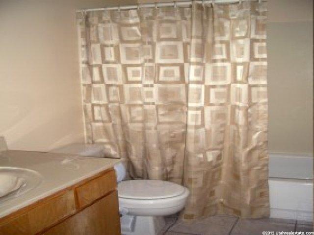 1691 N 250 W, Layton, UT 84041 — photo 8