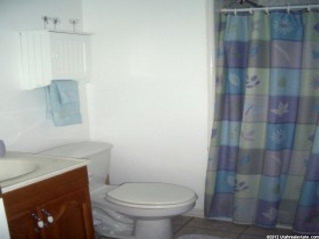 1691 N 250 W, Layton, UT 84041 — photo 9