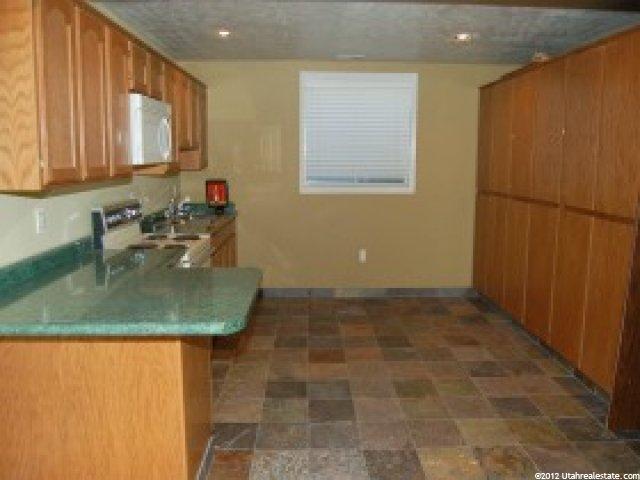 1343 E 600 N, Bountiful, UT 84010 — photo 8