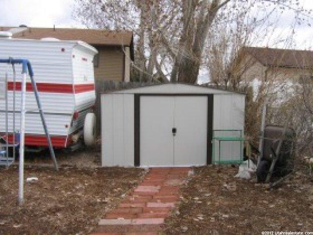 2723 N 1600 E, Layton, UT 84040 — photo 3