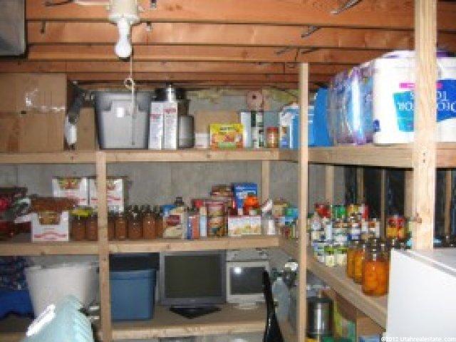 2723 N 1600 E, Layton, UT 84040 — photo 10