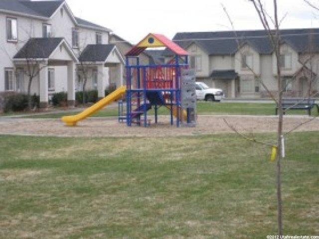 10 W Sommerset Pl N, Logan, UT 84341 — photo 2