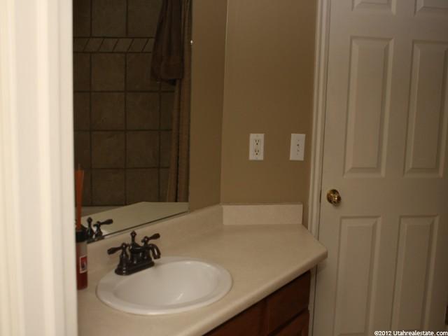 10 W Sommerset Pl N, Logan, UT 84341 — photo 7