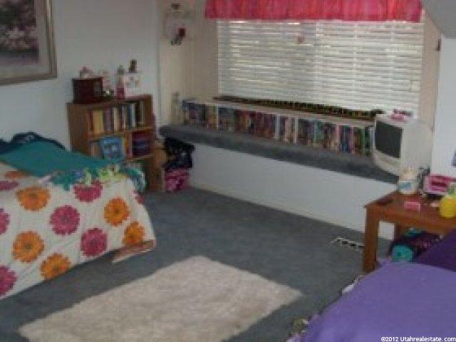 683 E Countryside Ct, Midvale, UT 84047 — photo 8