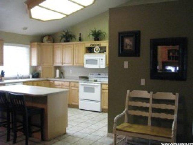 954 W Ruby Way, West Bountiful, UT 84087 — photo 4