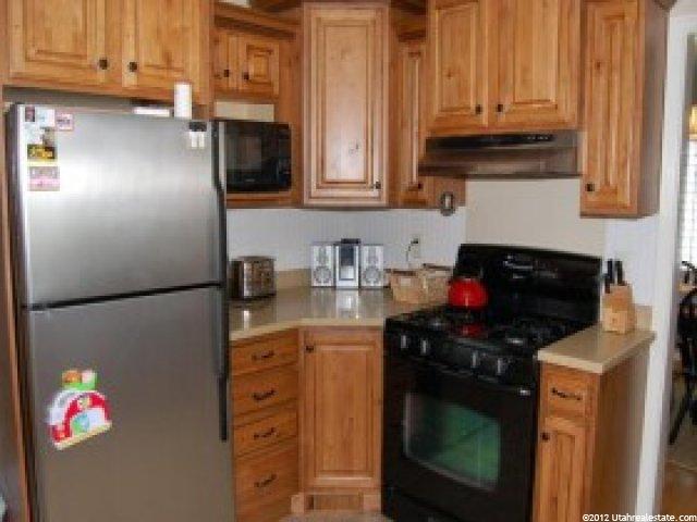 578 W 3100 S, Bountiful, UT 84010 — photo 4