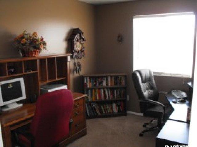 1542 N 2530 W, Clinton, UT 84015 — photo 7